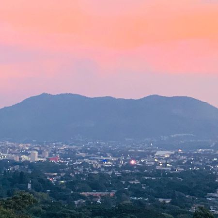Apartamento Con La Mejor Vista De Сан Салвадор Екстериор снимка